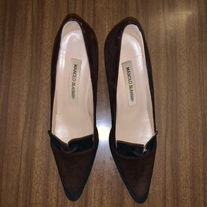 Manolo Blahnik suede kitten heel loafers Size 37